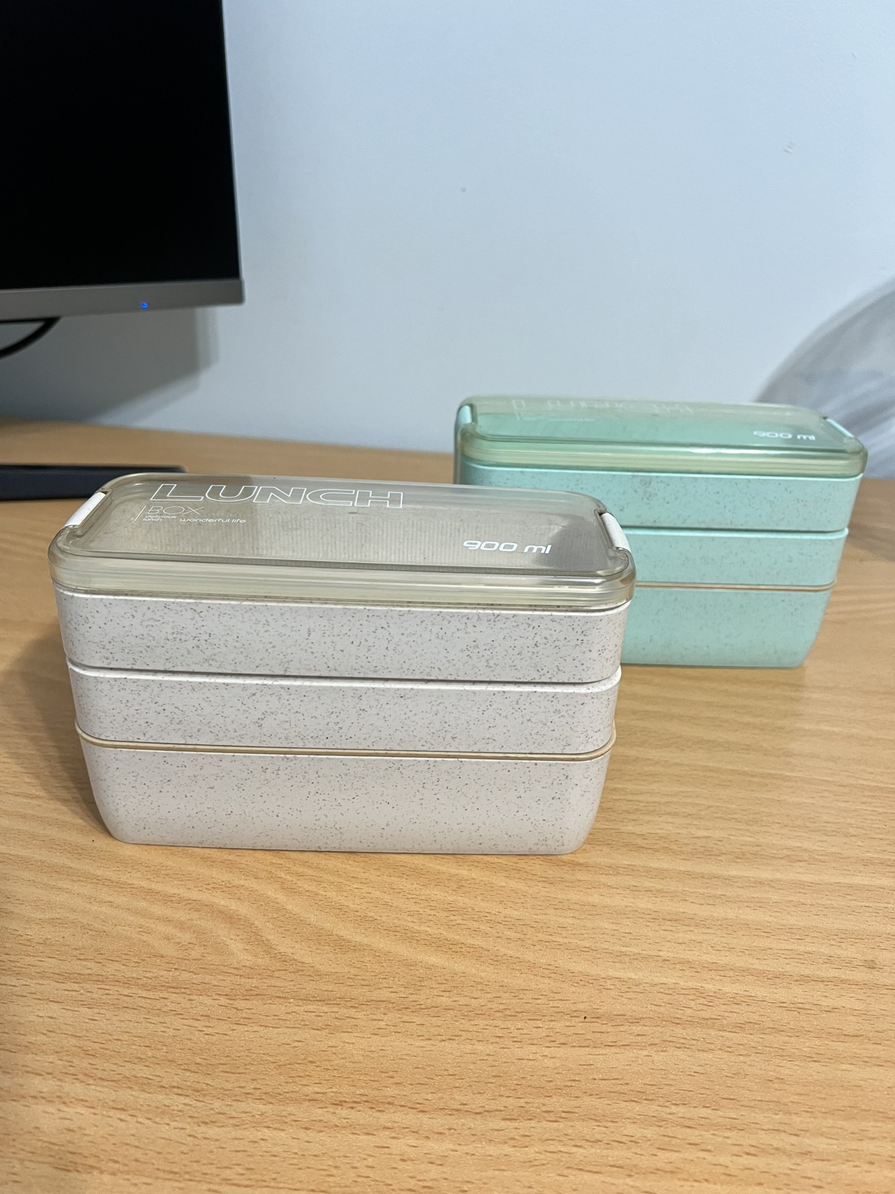 Lunch boxes thumbnail