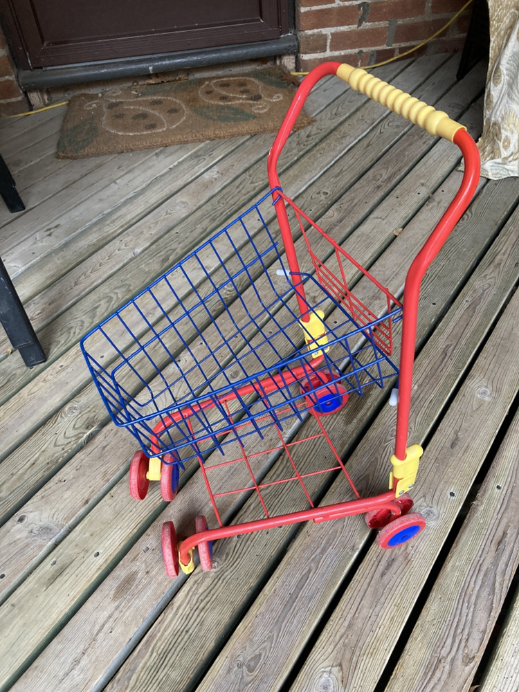 Pretend shopping cart thumbnail