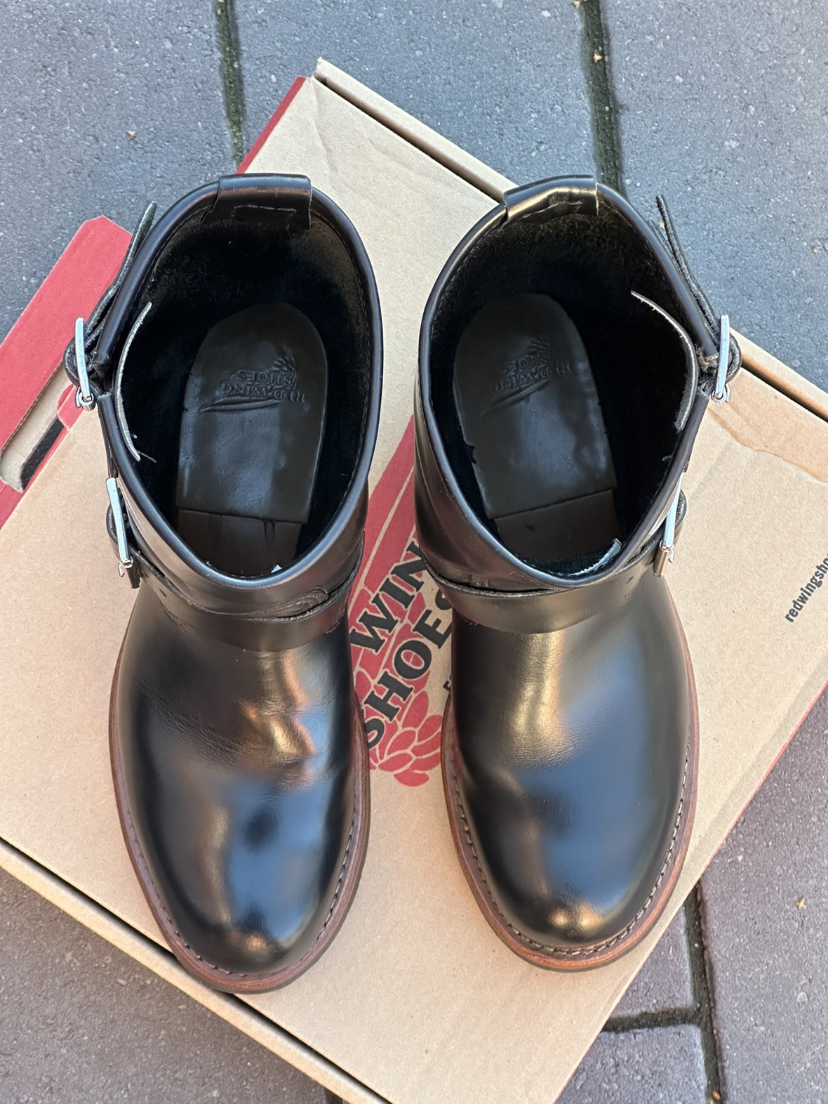 MINT! Redwing 2268 Engineer Steel Toe Boots in Box image indicator(2)