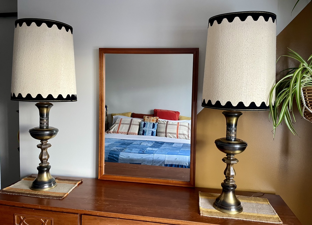 Pair of Vintage faux Brass Lamps w/shades