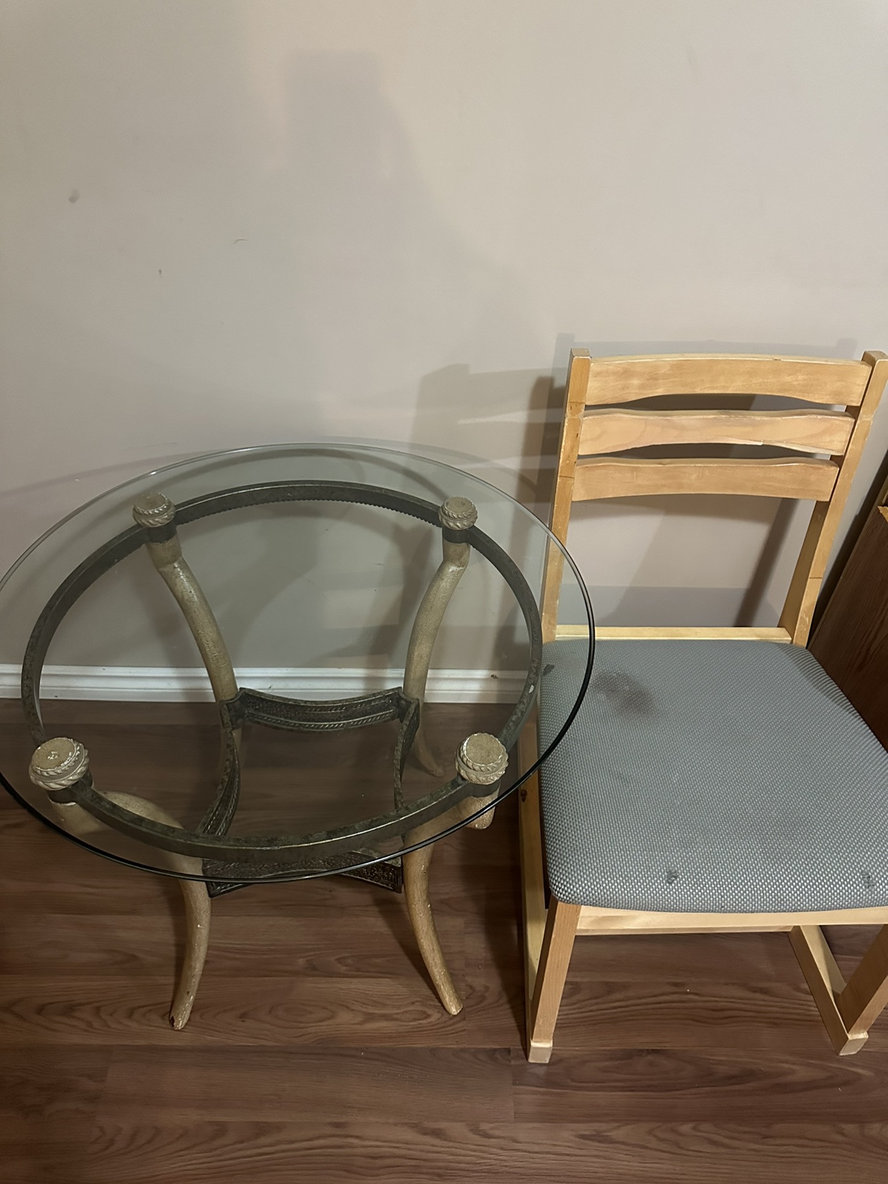 Coffee table & chair 🥕 - photo 2