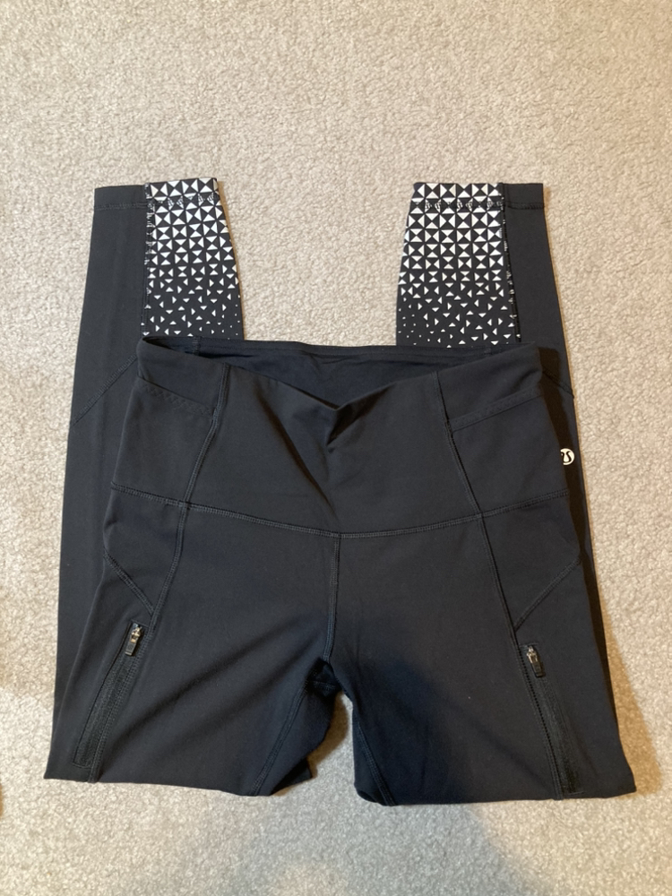 Lululemon Leggings Size 6 thumbnail