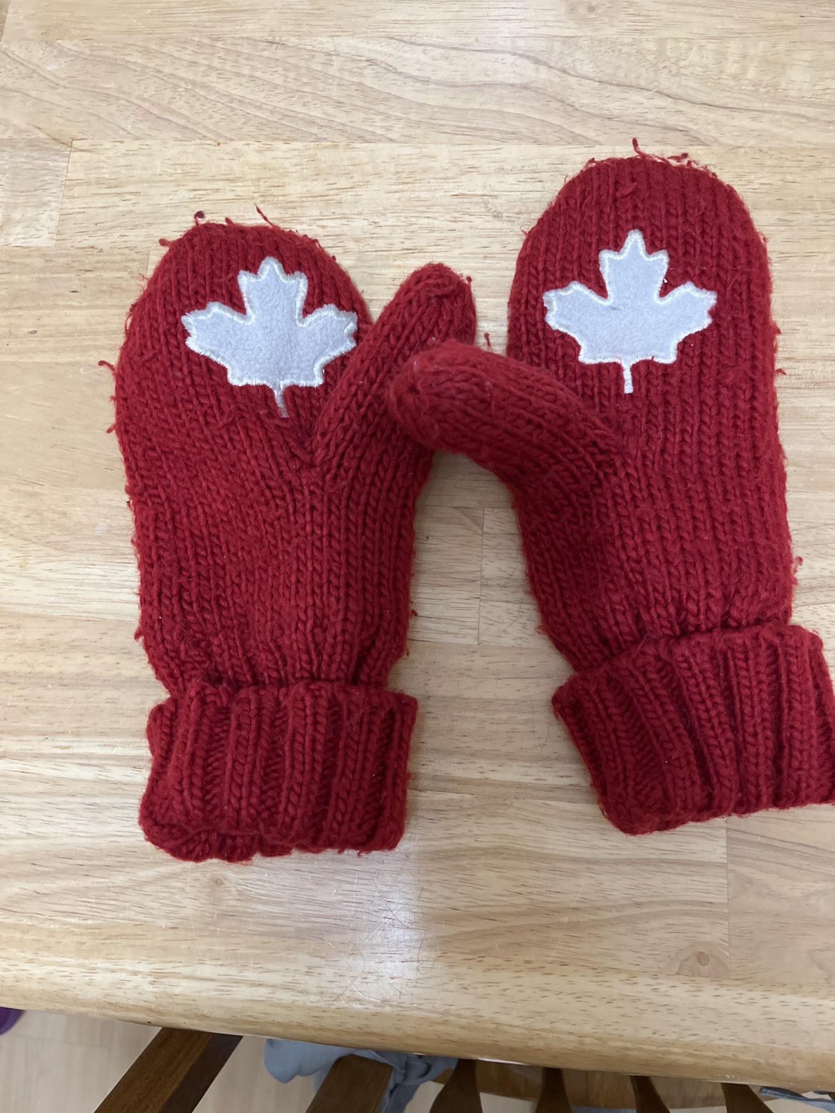 Mittens $2 image indicator(2)