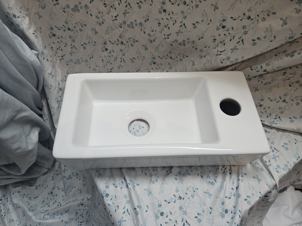 New hand wash sink