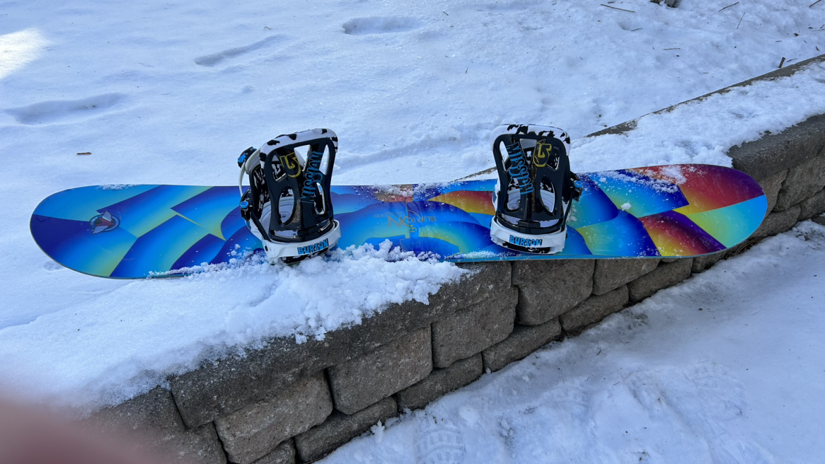 BURTON 134 cm SNOWBOARD WITH BURTON BINDINGS - photo 2