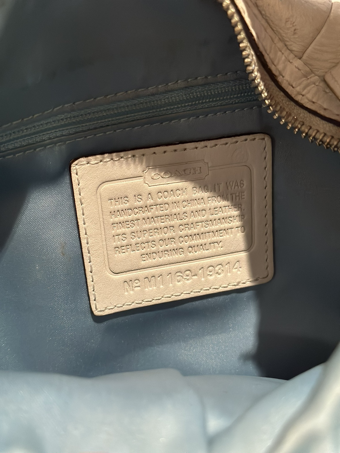 Coach purse image indicator(4)