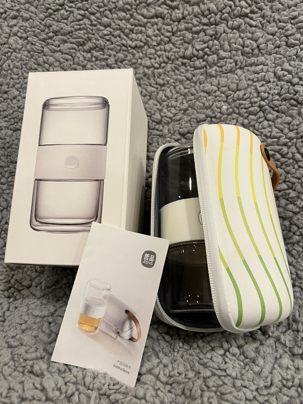 Brand new tea cup set with case