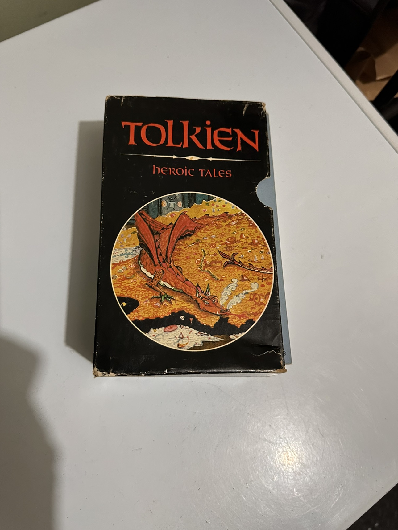 Lord of the rings/hobbit books