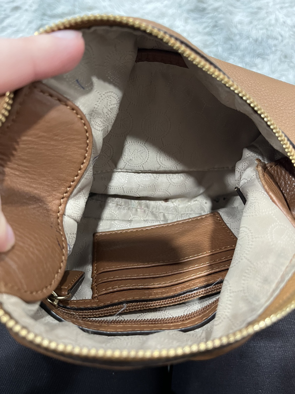 Michael Kors Handbag - photo 3