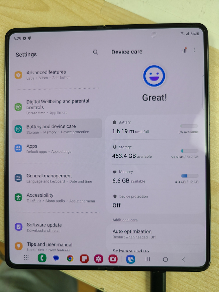 Samsung Galaxy Fold 5 512GB Brand new open box - photo 2