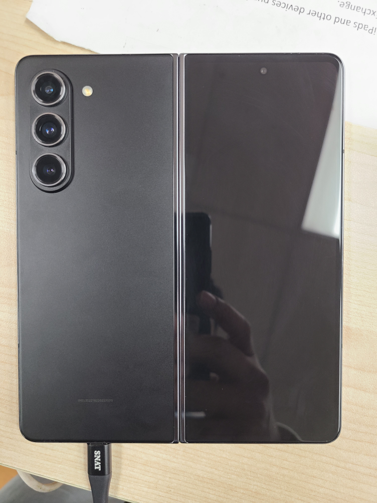 Samsung Galaxy Fold 5 512GB Brand new open box - photo 4