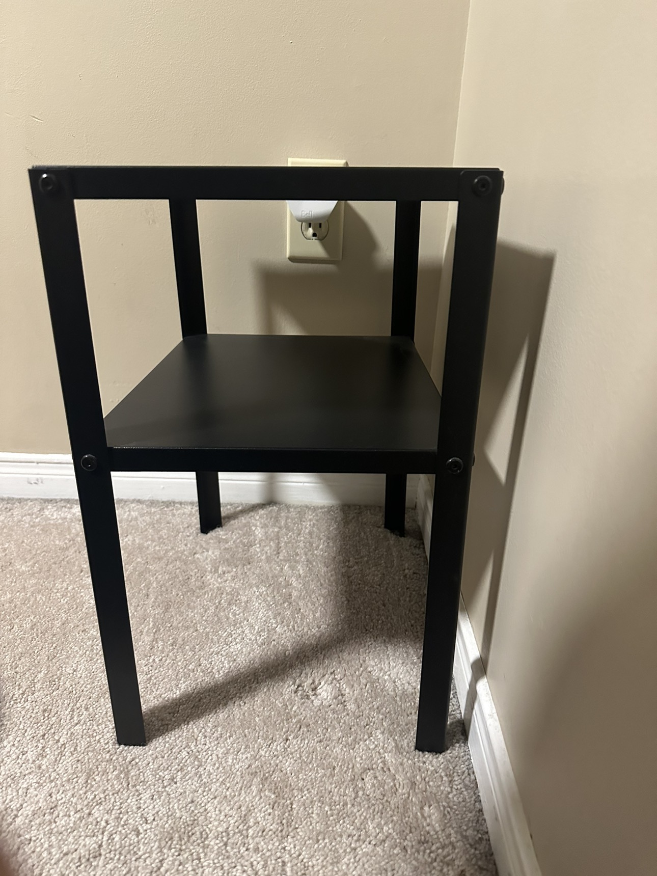 IKEA KNARREVIK Nightstand image indicator(2)