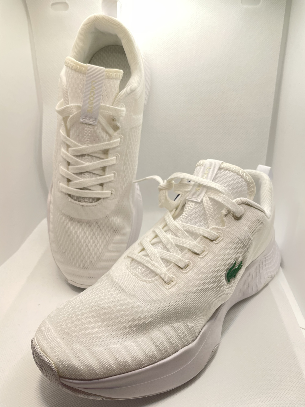 Lacoste Court Drive Fly