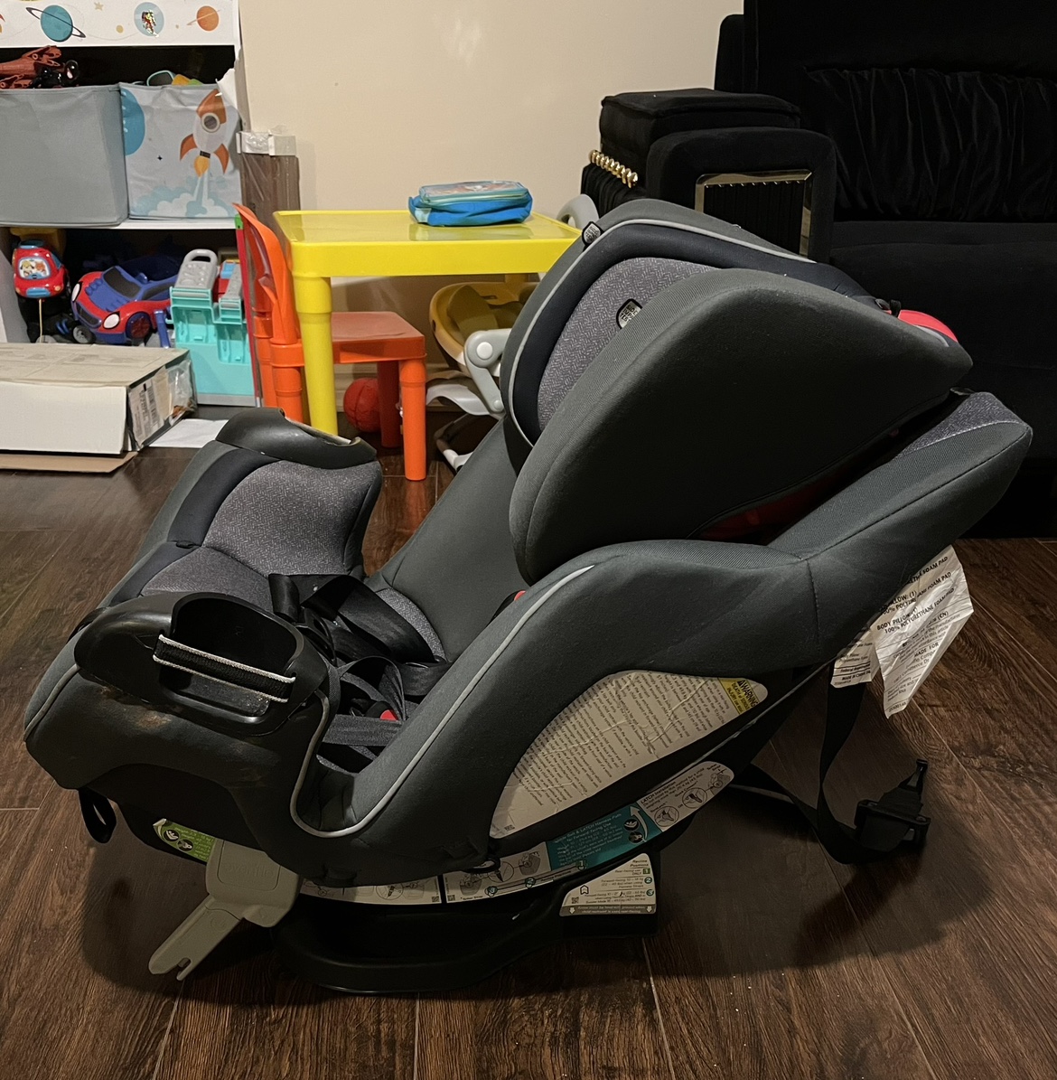 Child Car seat - photo 3