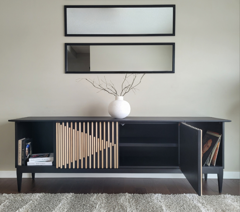 Revamped 1970s Media/Stereo Console - photo 3