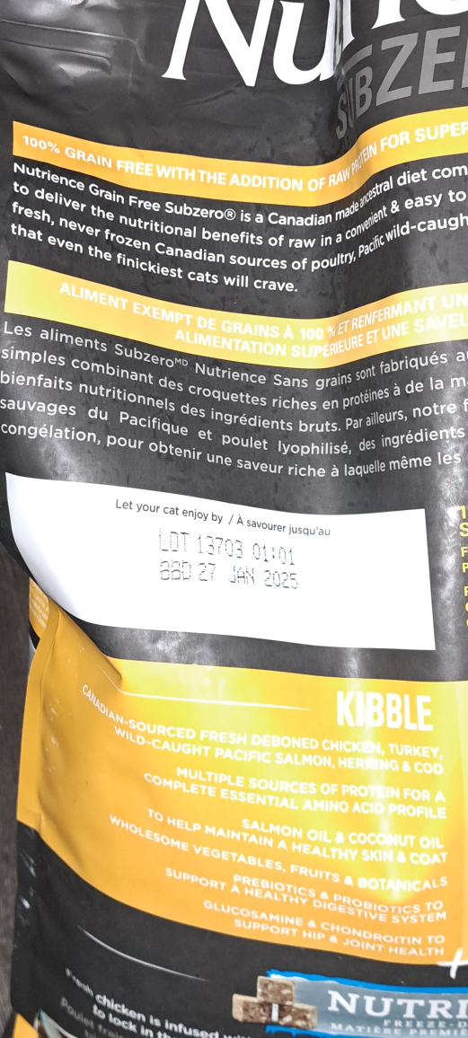 cat food - photo 4