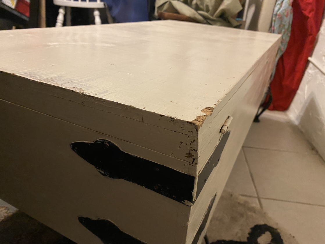 White Coffee table with storage image indicator(4)