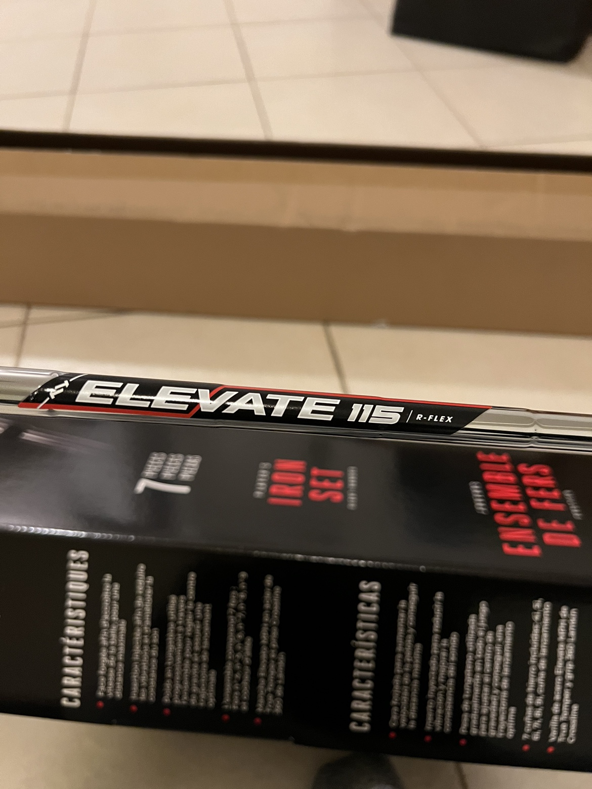 Kirkland Signature 7-piece players Golf Iron Set image indicator(7)