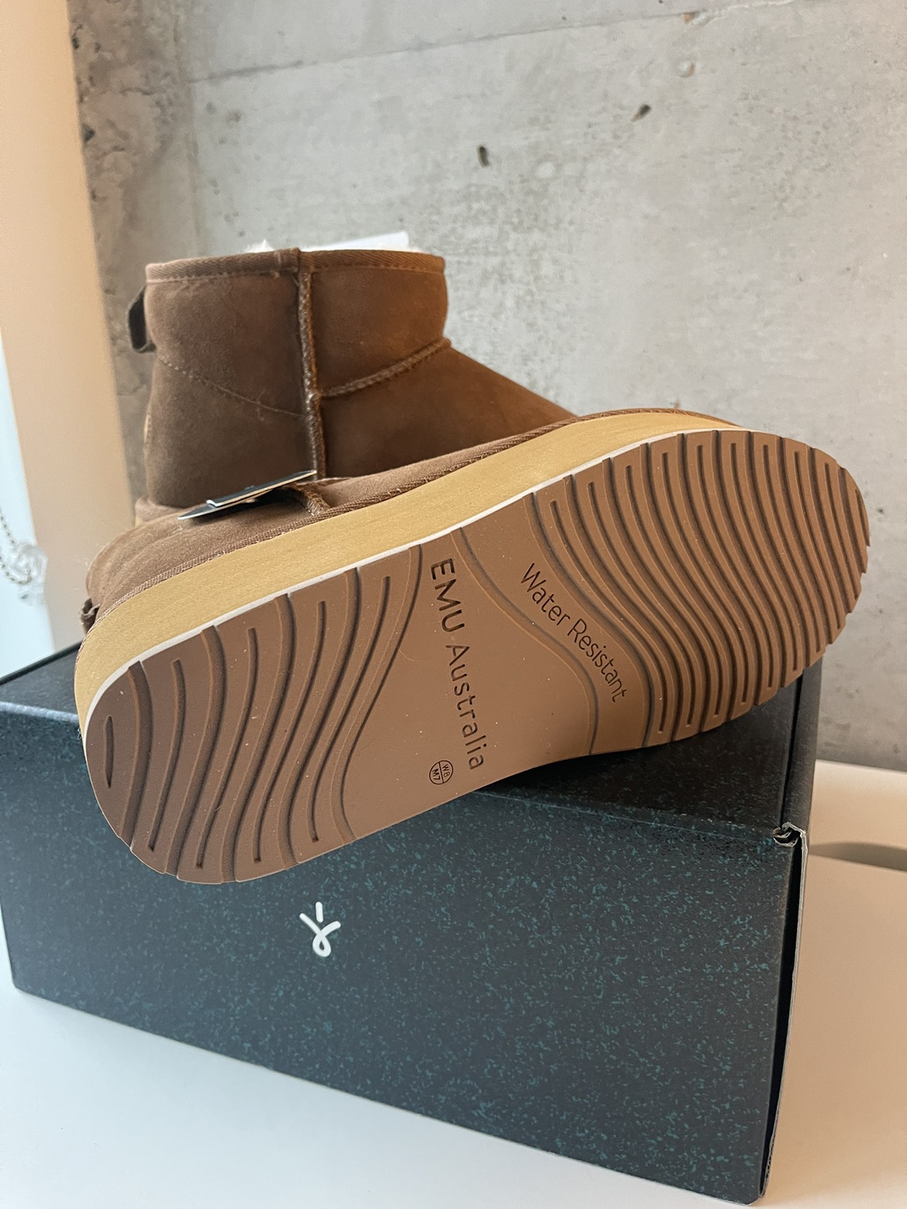 EMU boots NEW - photo 5
