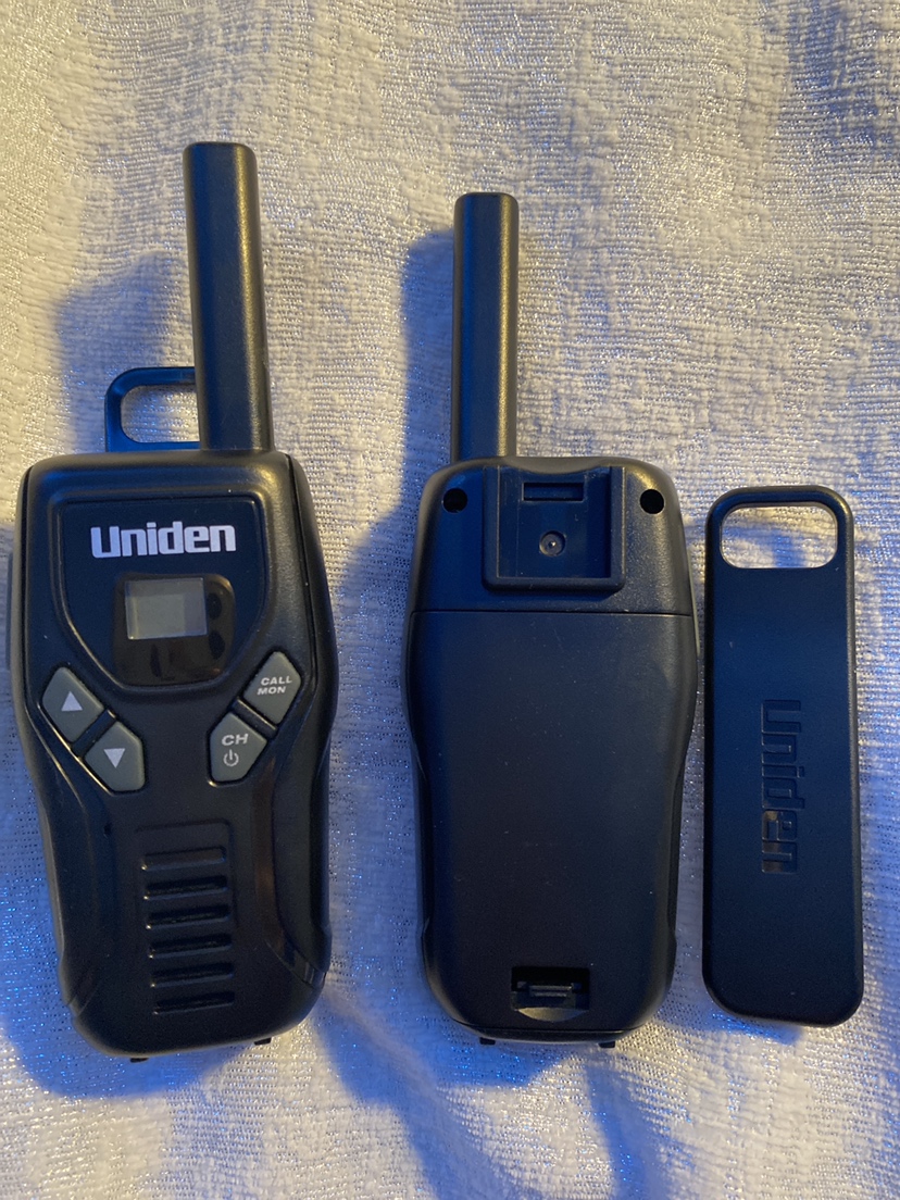 Uniden walkie-talkie pair - photo 2