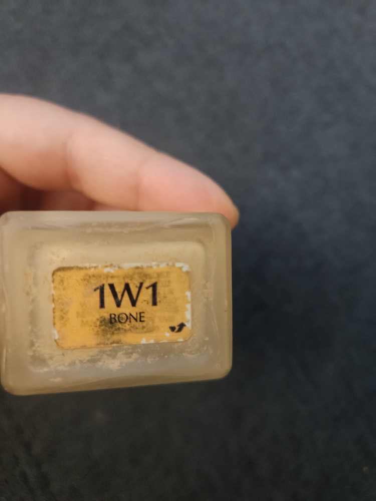 Estee Lauder foundation #freecycle - photo 3