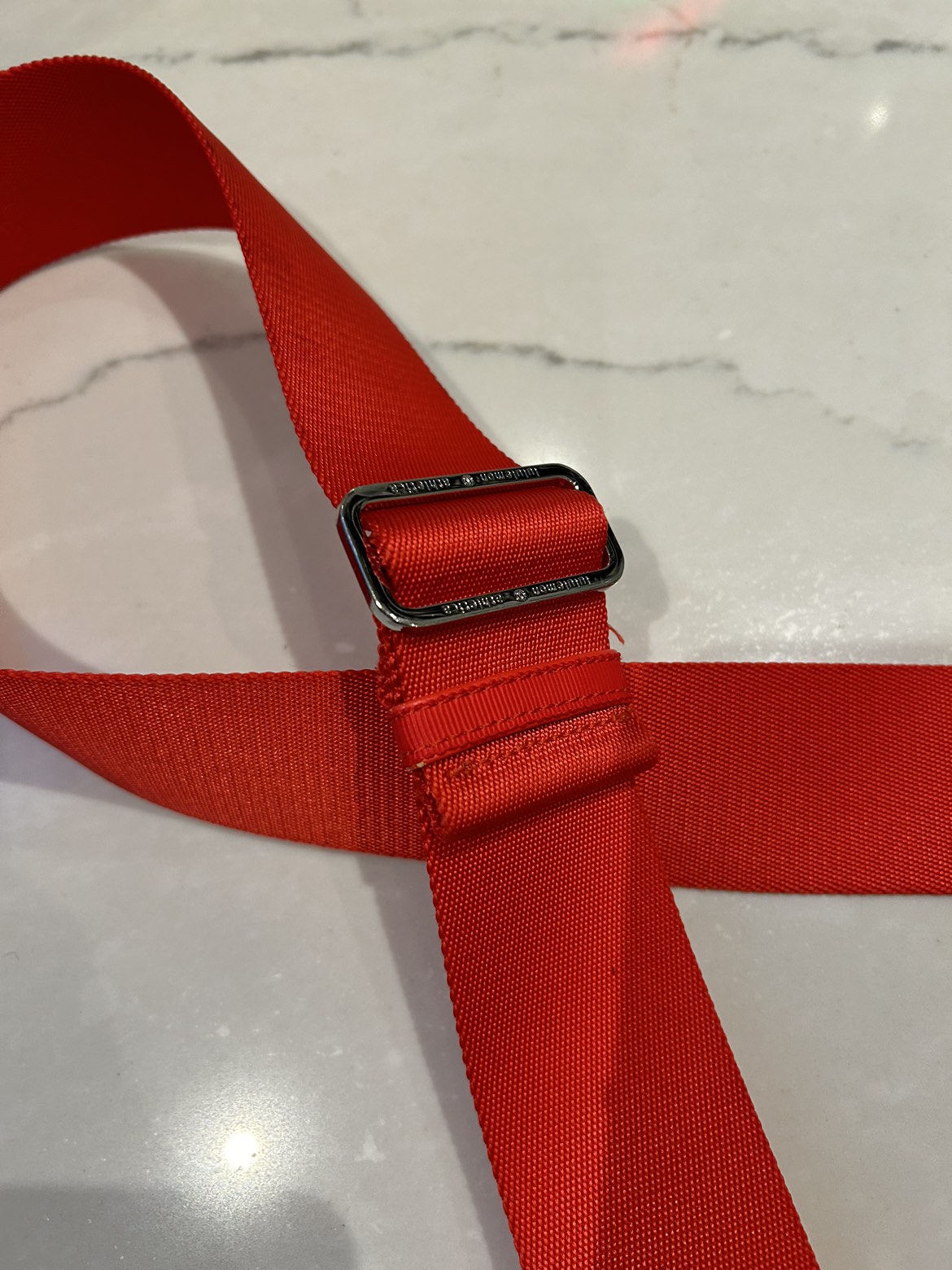 Lululemon crossbody bag - photo 5