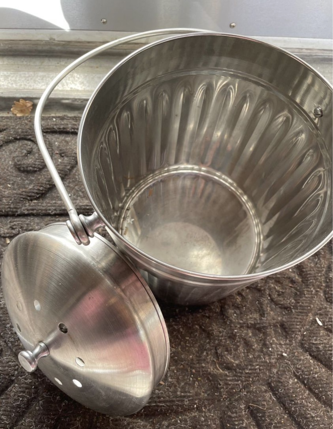 Stainless Steal Compost Bin or Mini Garbage Can - photo 3