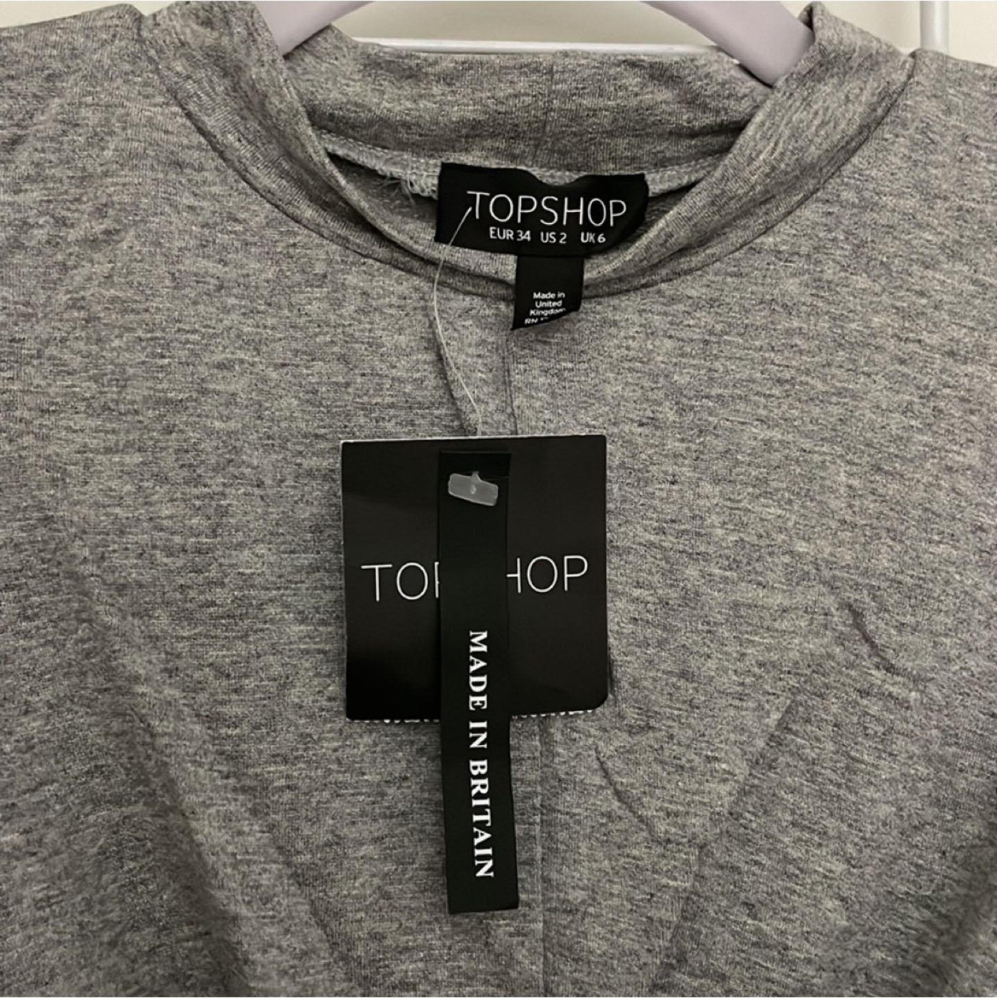 NEW Topshop twisted front cropped top (size 2) image indicator(4)