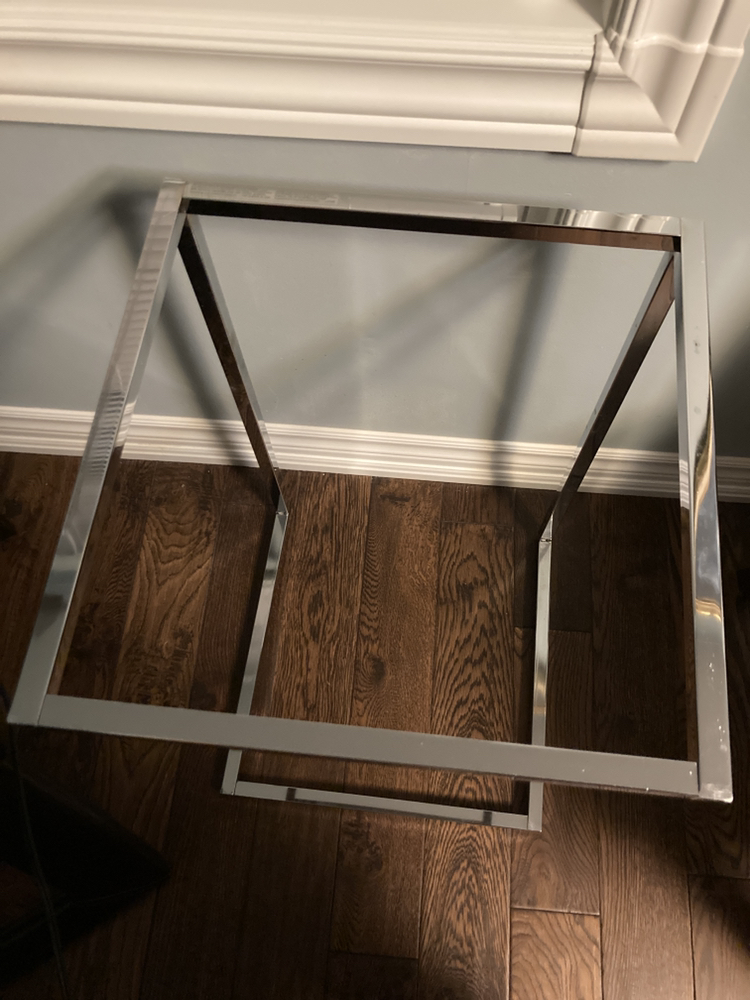 One Side End Table 🥕 $35 - photo 3