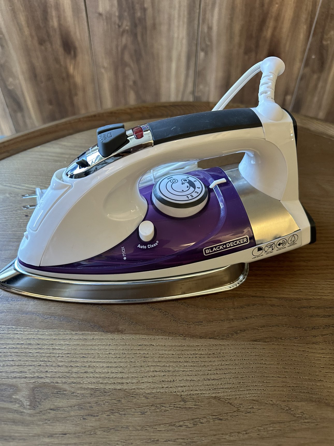 Black & Decker Iron image indicator(3)