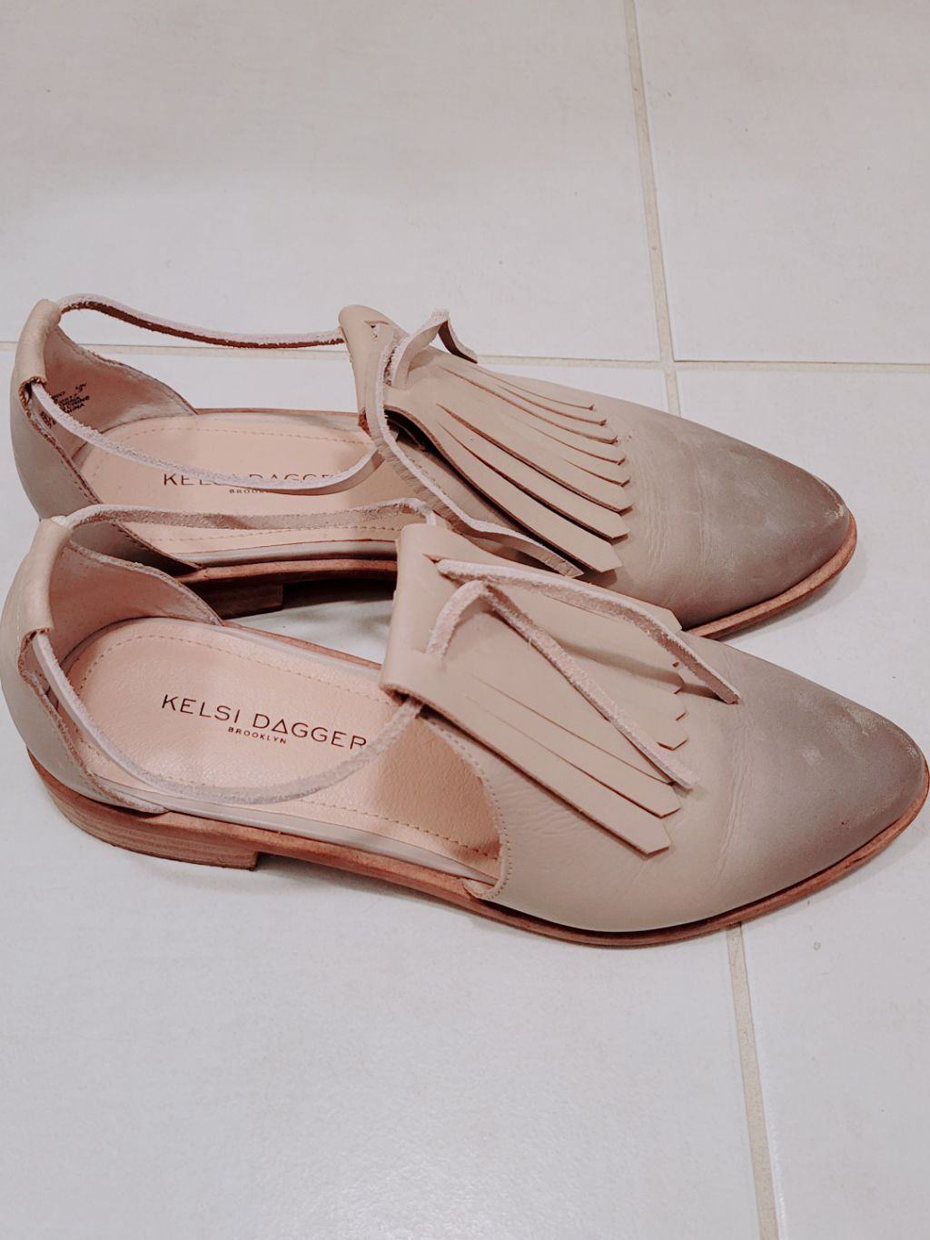 women's shoes