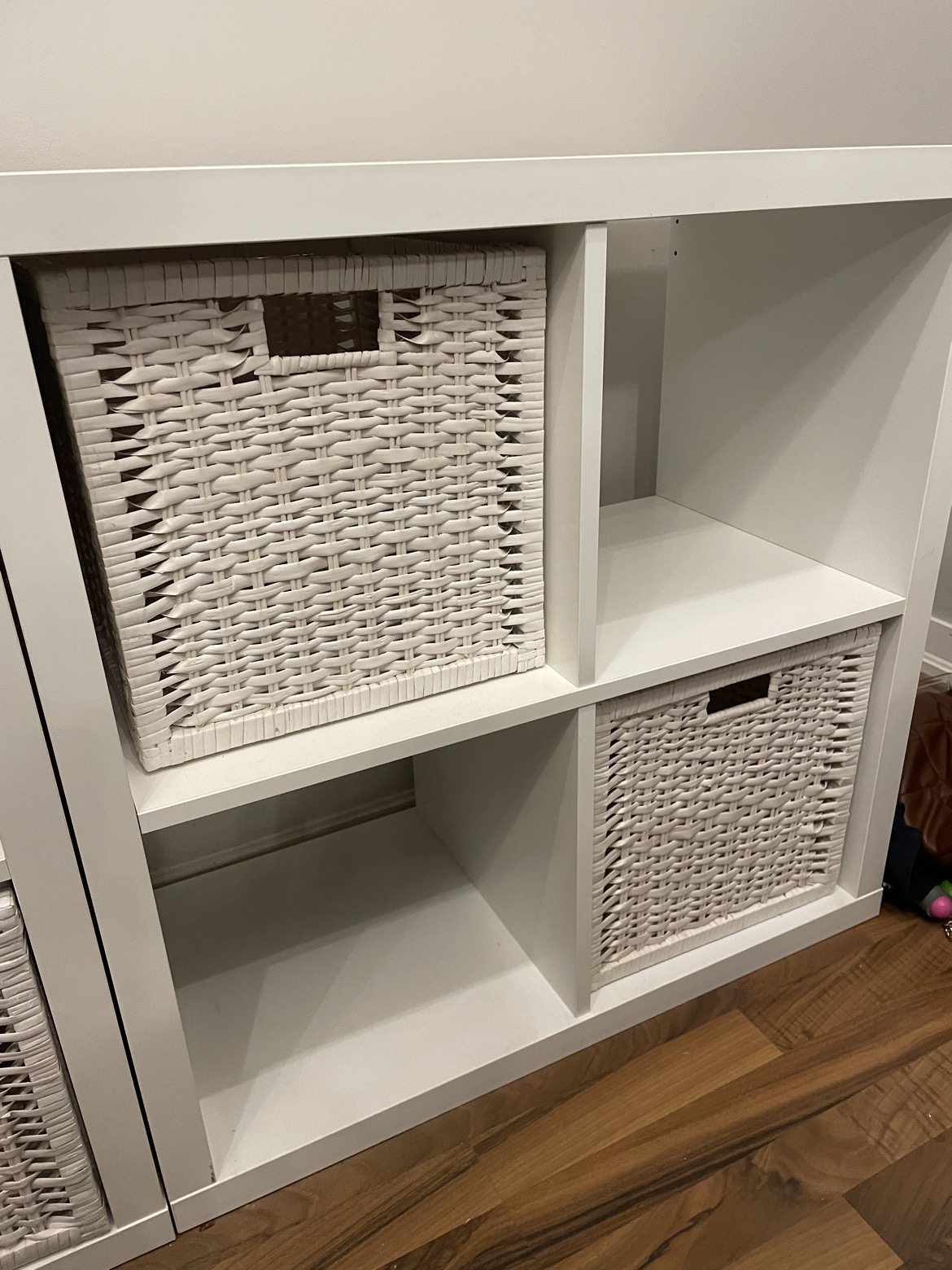 IKEA Kallax Shelving Unit + 4 Branas baskets - photo 4