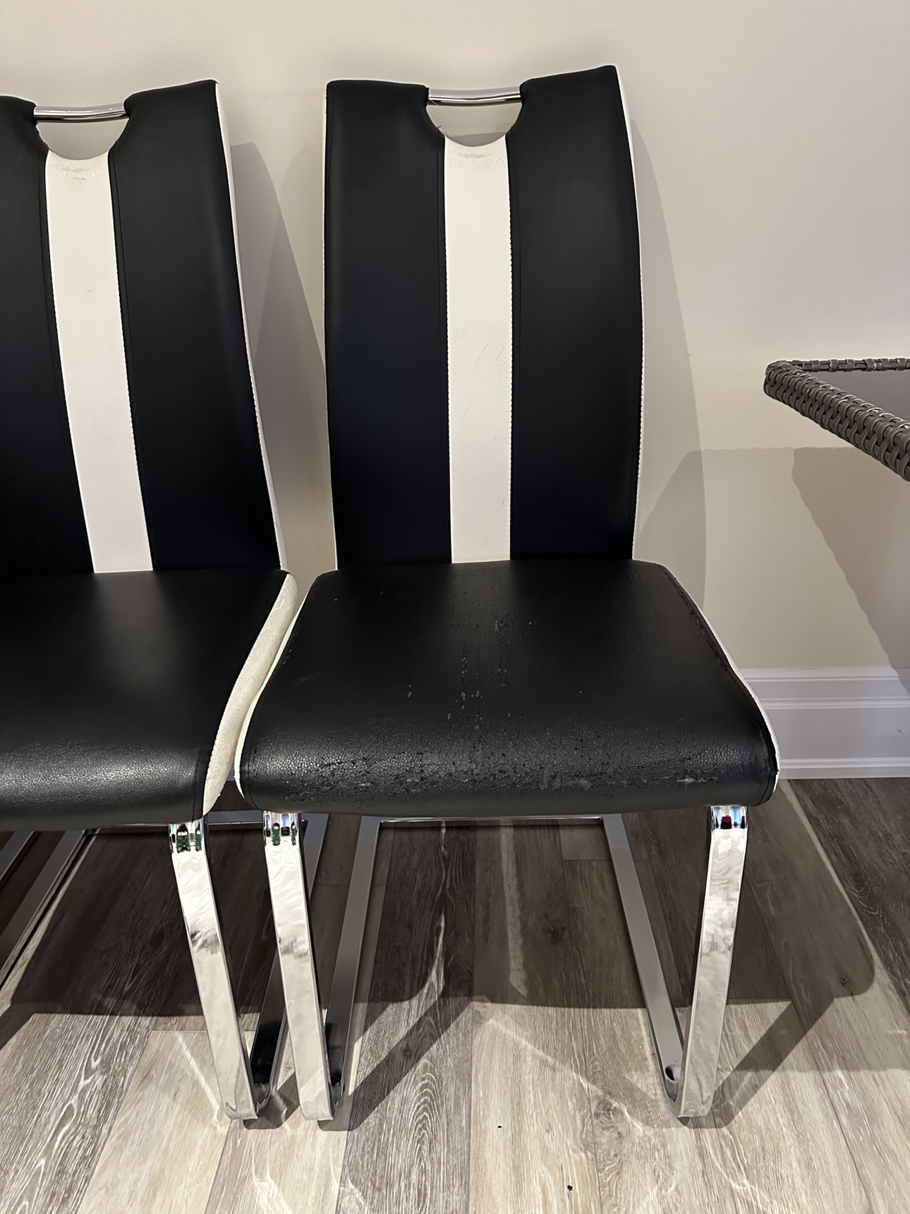 Dining Chairs - photo 3
