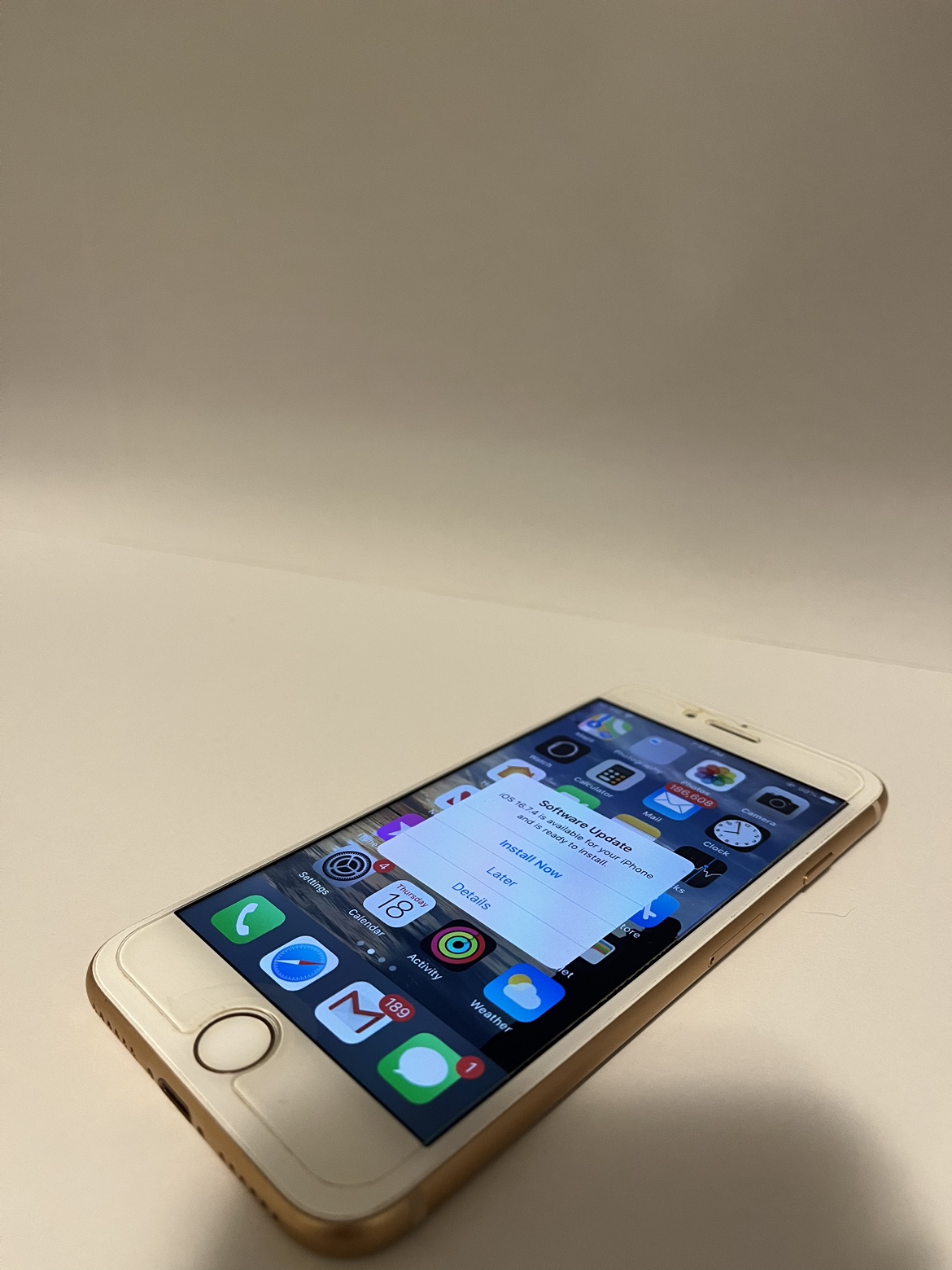 iPhone 8 64GB unlocked thumbnail