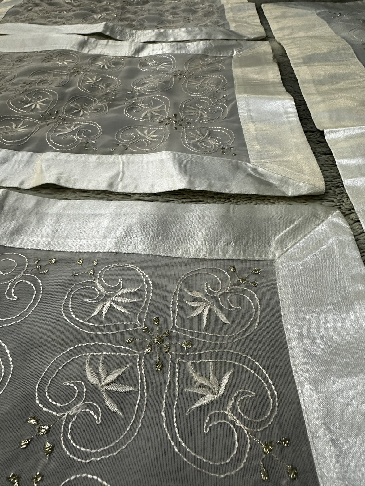 #FREECYCLE Set of four hand made crochet table doilies image indicator(5)