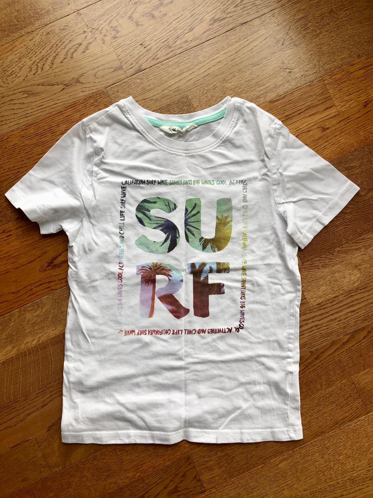T-shirt for kids, size 9-10, fits kids size 10-11 yo