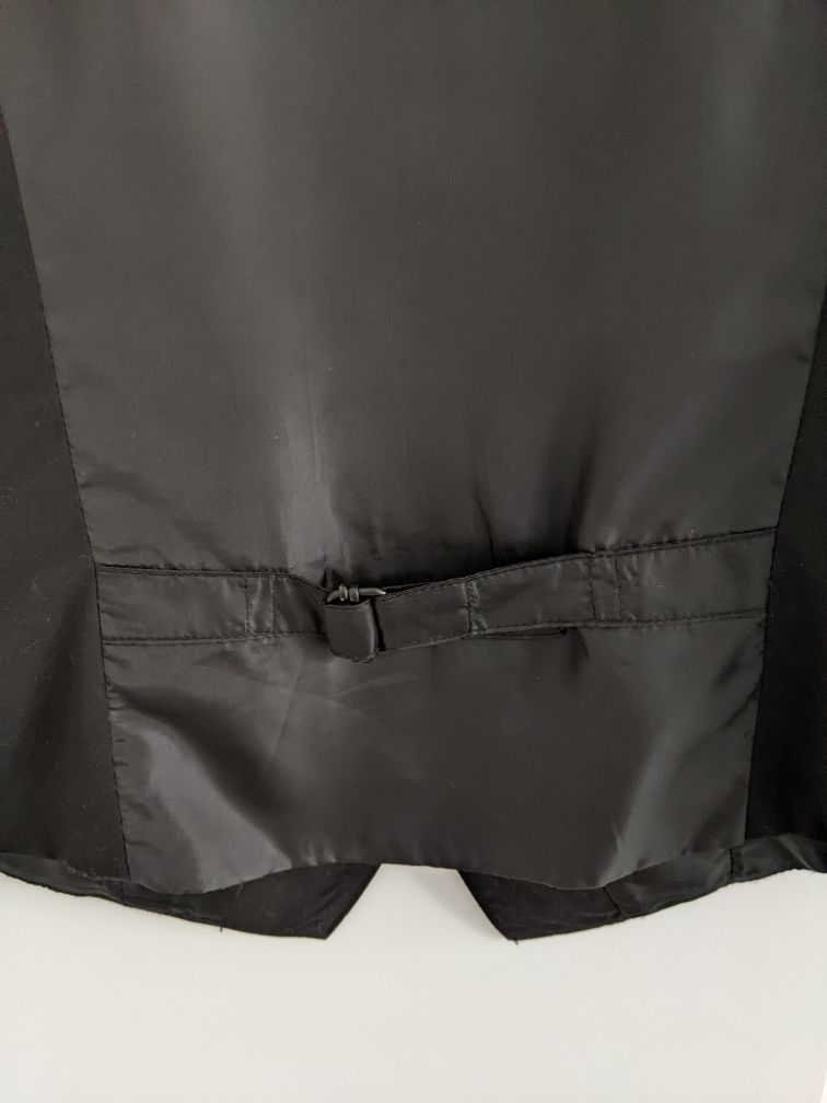 H&M Men's Waistcoat (Black) image indicator(5)