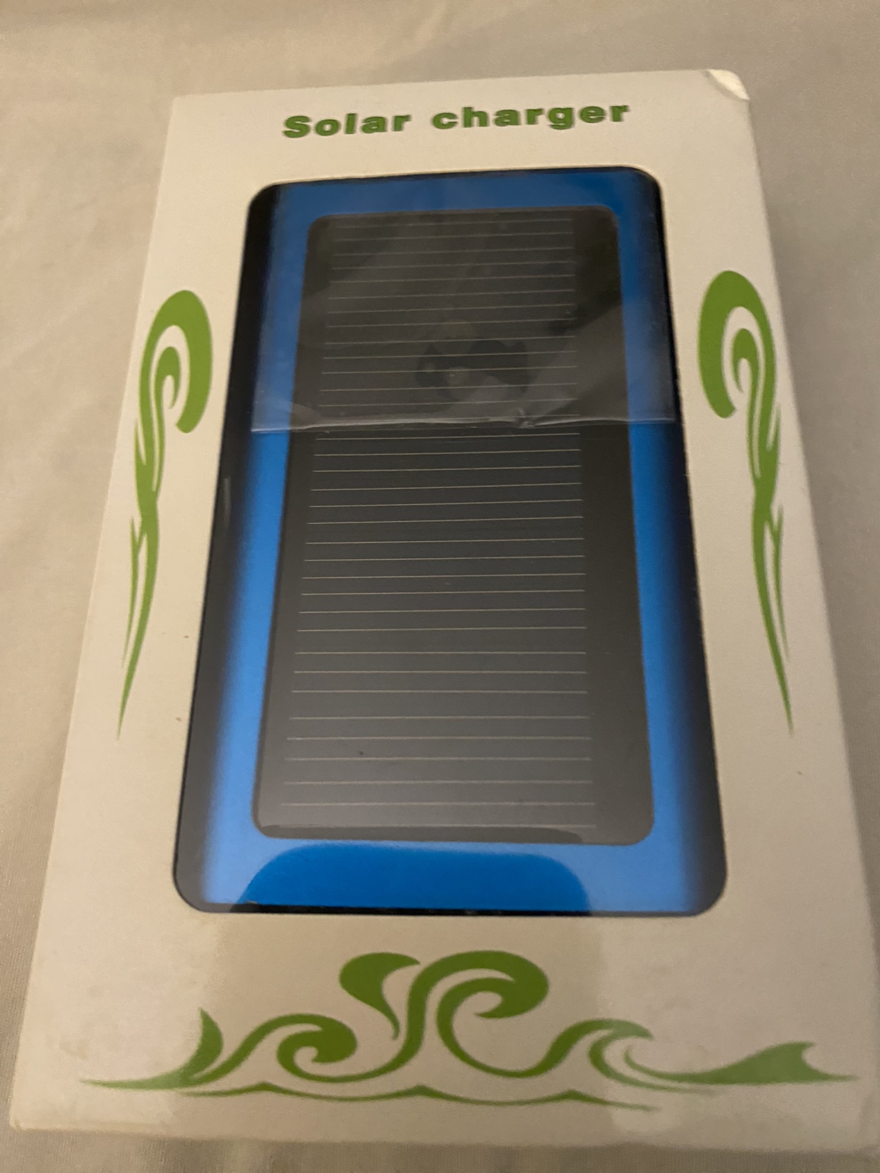 Solar Charger for Mobile Phone, IPHONE, PDA, MP3, MP4