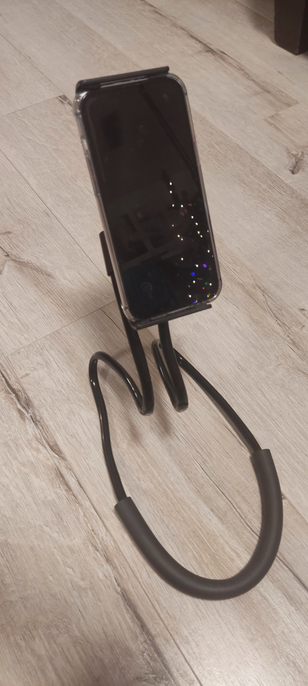 Adjustable, flexible phone holder - photo 2