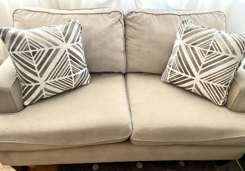 Couch for sale! - not included cushions