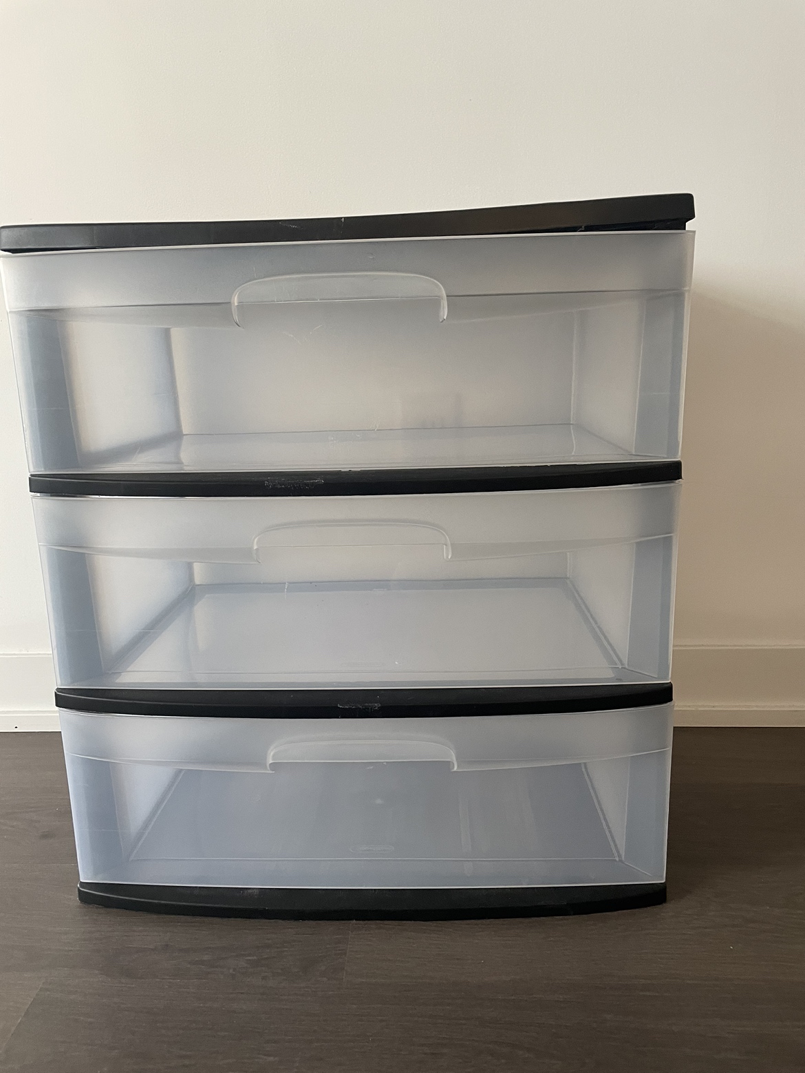 Plastic drawers thumbnail
