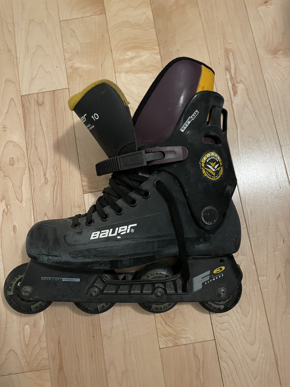 Roller skates / roller blades - size 10 thumbnail