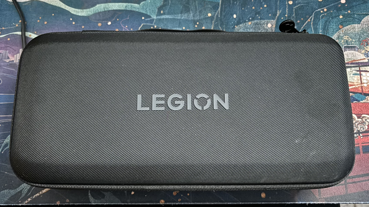 Lenovo Legion Go + 512gb micro SD card