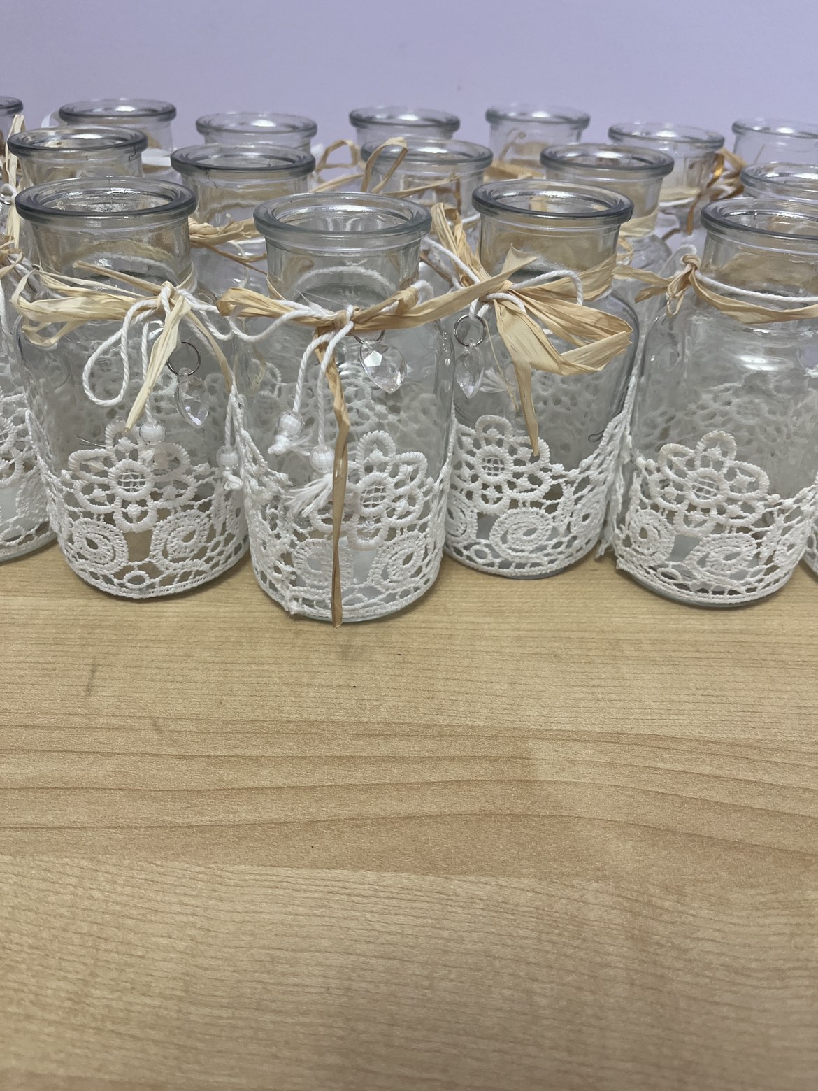Set of 20 Small decorative vases thumbnail