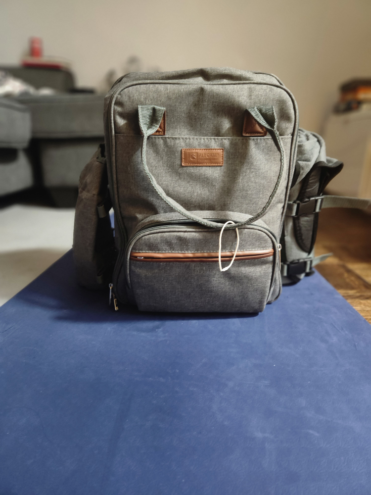 picnic backpack for 2 people