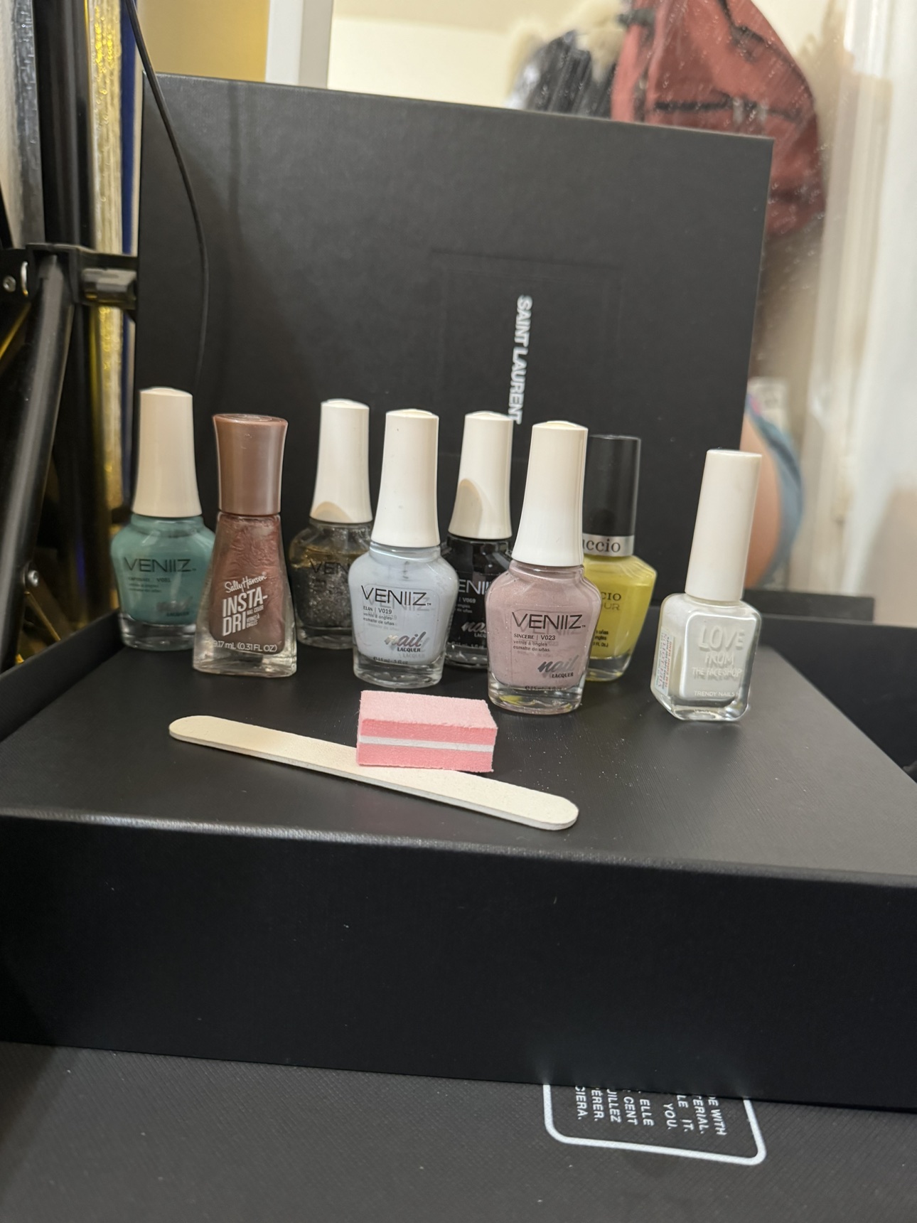 8 Nails polish - photo 4