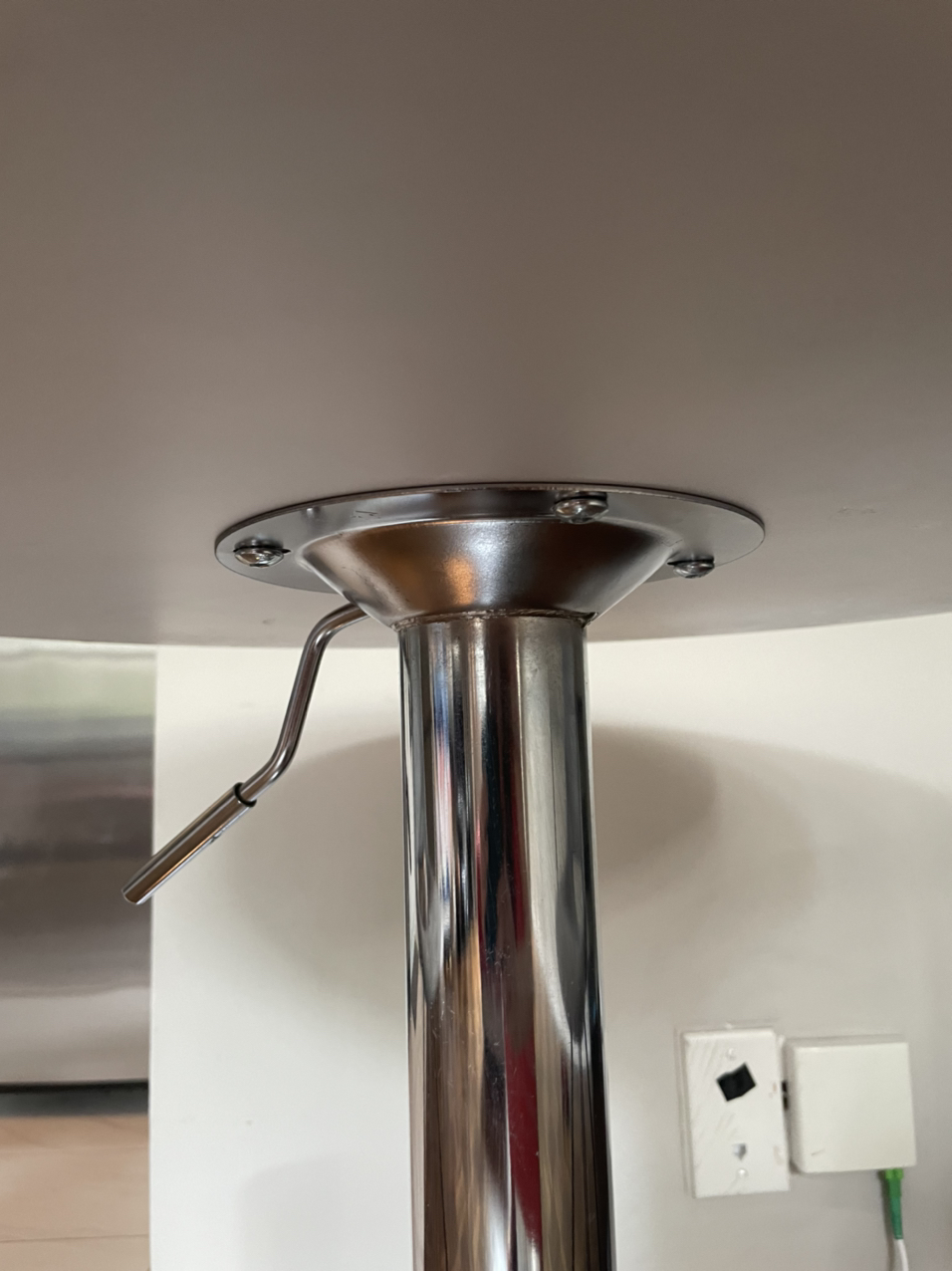 Round white dining or bar table image indicator(5)