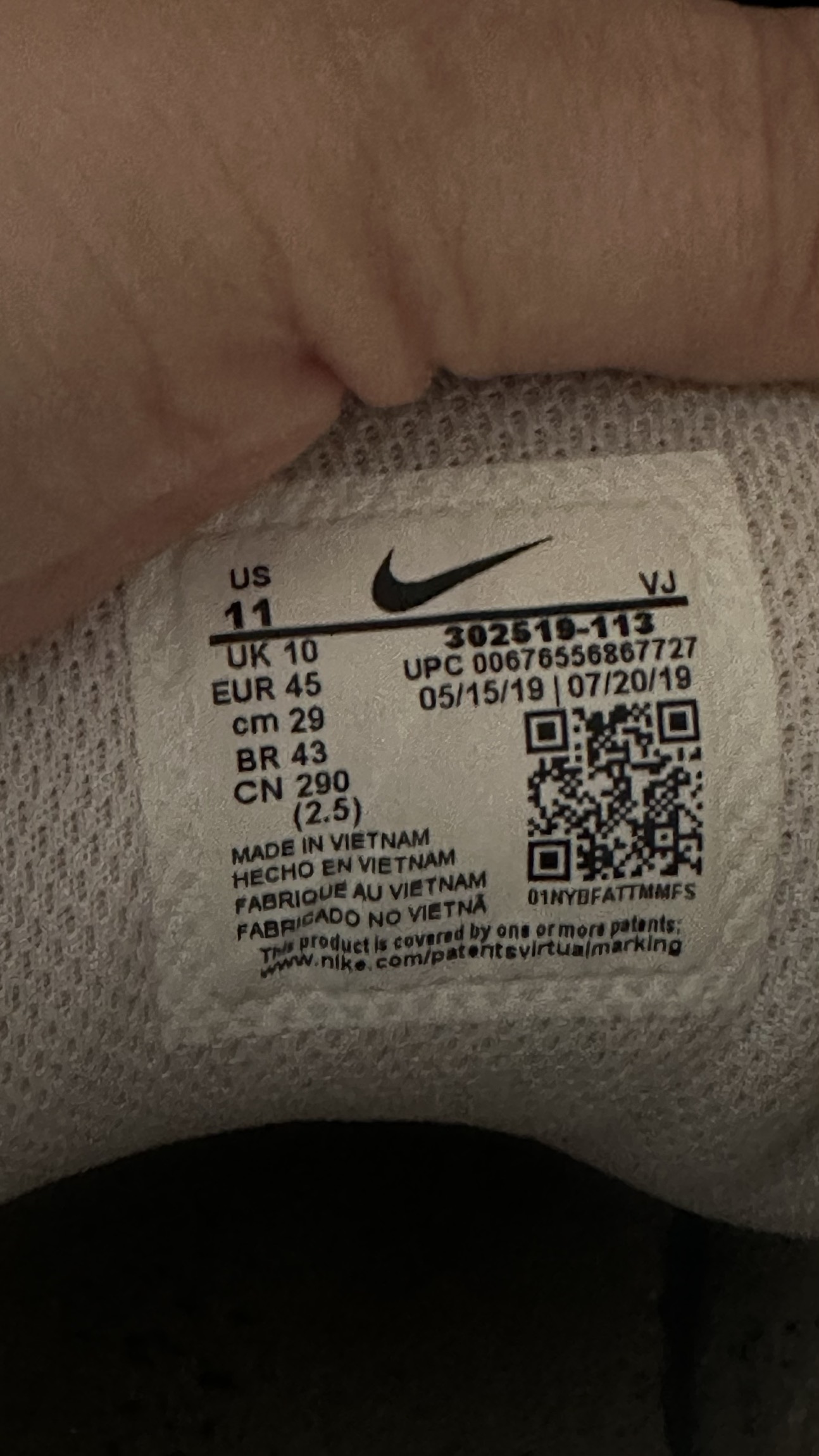 NIKE AIR MAX 90 trainers triple white leather image indicator(6)