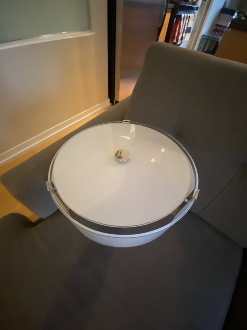 Ceiling light in perfect condition! - photo 3