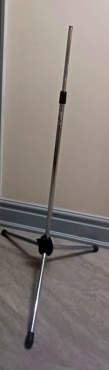 Mic stand thumbnail